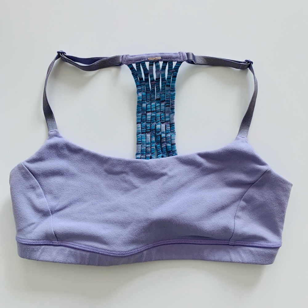 Light purple lululemon bra with cute detailing